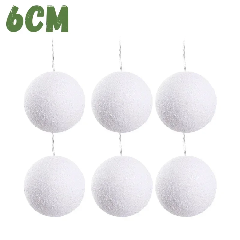 thumbnail image 1 of Bolas de espuma blanca de 4/6/8 cm para árbol de Navidad, bolas de nieve falsas decorativas para colgar en interiores, suministros para fiestas de invierno para niños, 1 of 5