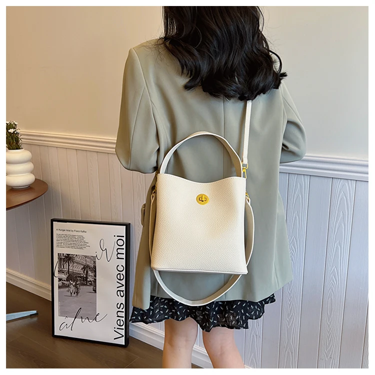 NEW BAG WOMENS CROSSBODY