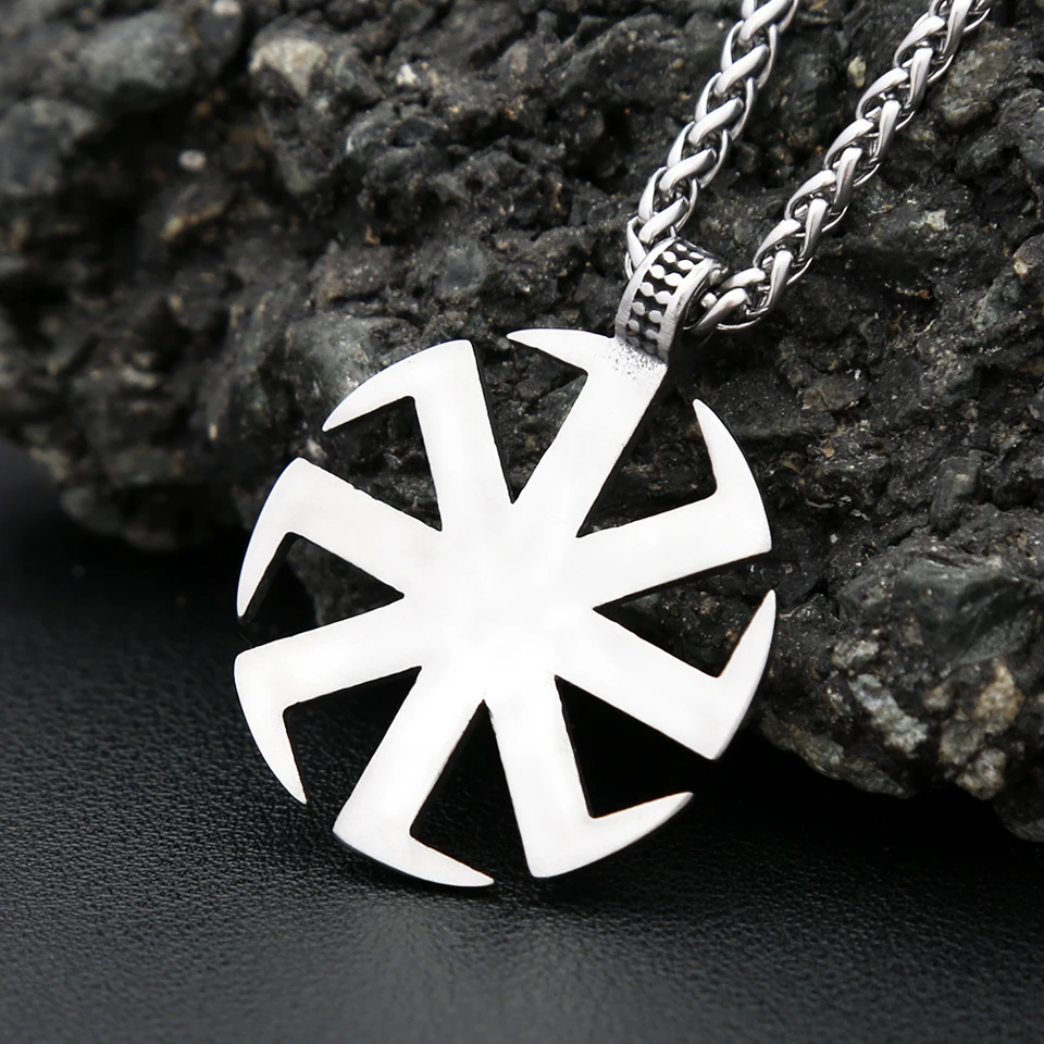 Collana Uomo Con Ciondolo Ruota Solare Slava Kolovrat – Acciaio Inox, Argento, MENDEL