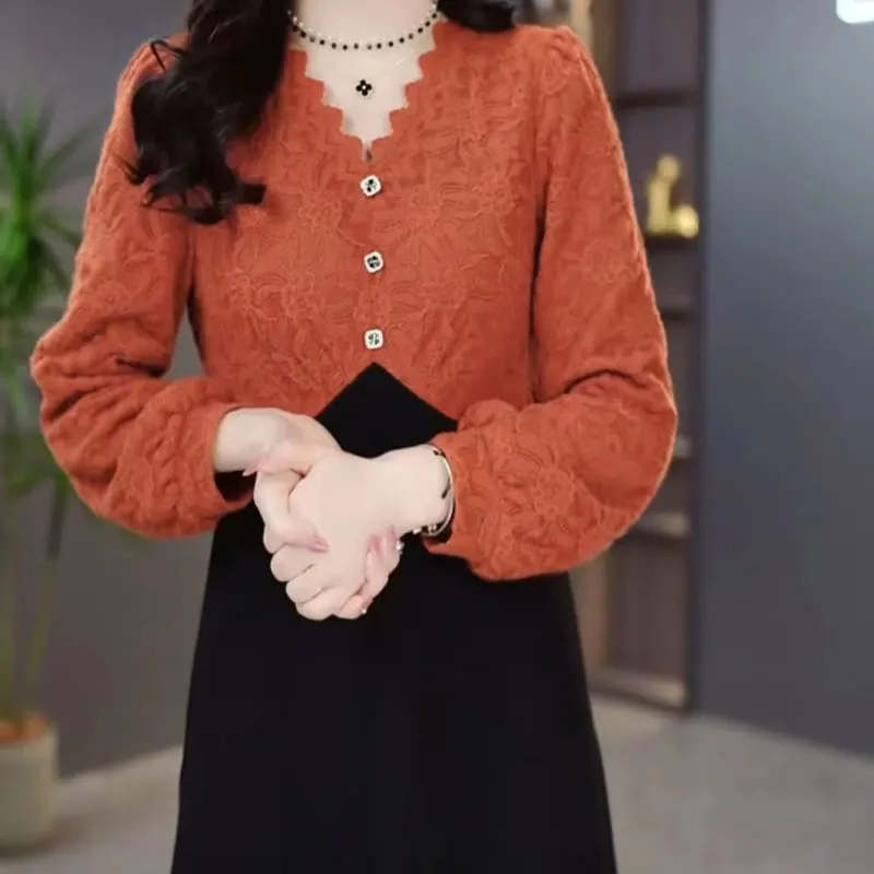 Falso due pezzi eleganti abiti con scollo a v 2024 autunno inverno elegante pizzo Patchwork bottone abbigliamento donna a-line vita Midi Dress 4