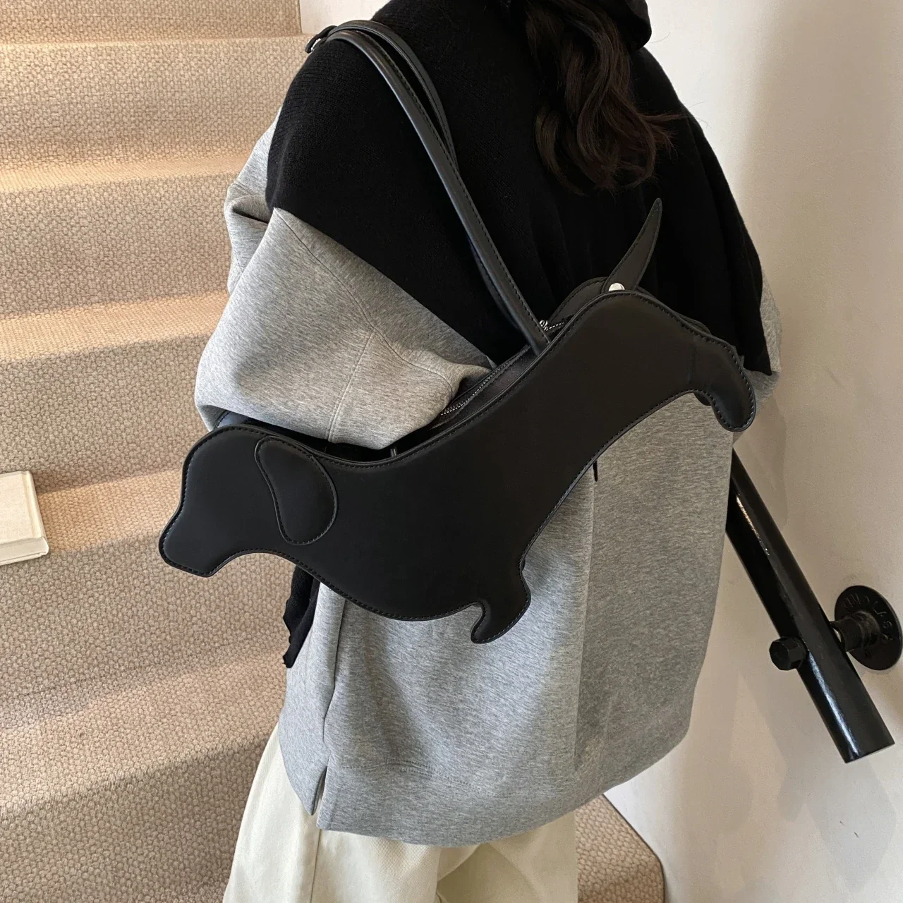 シャカシャカ　フレンチブルドッグ　ギャング　ナイロン素材　可愛い　大きい シャカシャカ フレンチブルドッグ ギャング ナイロン素材 可愛い