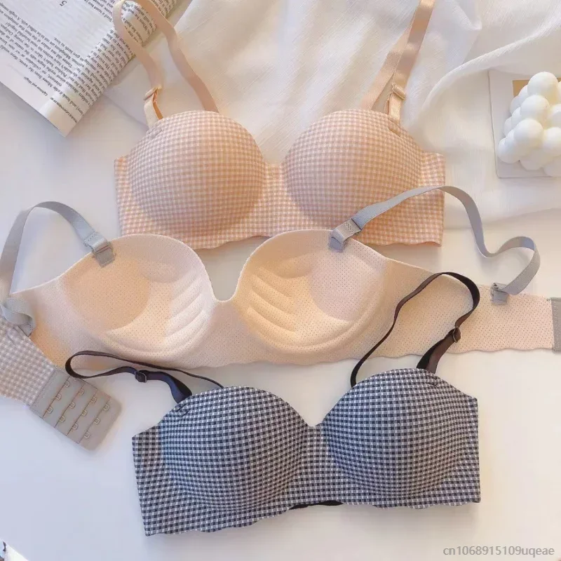 

French Bras for Women Simple Seamless Ice Silk Bra One Piece Thick Push Cup Girls Gathering No Steel Rings Women's Underwear