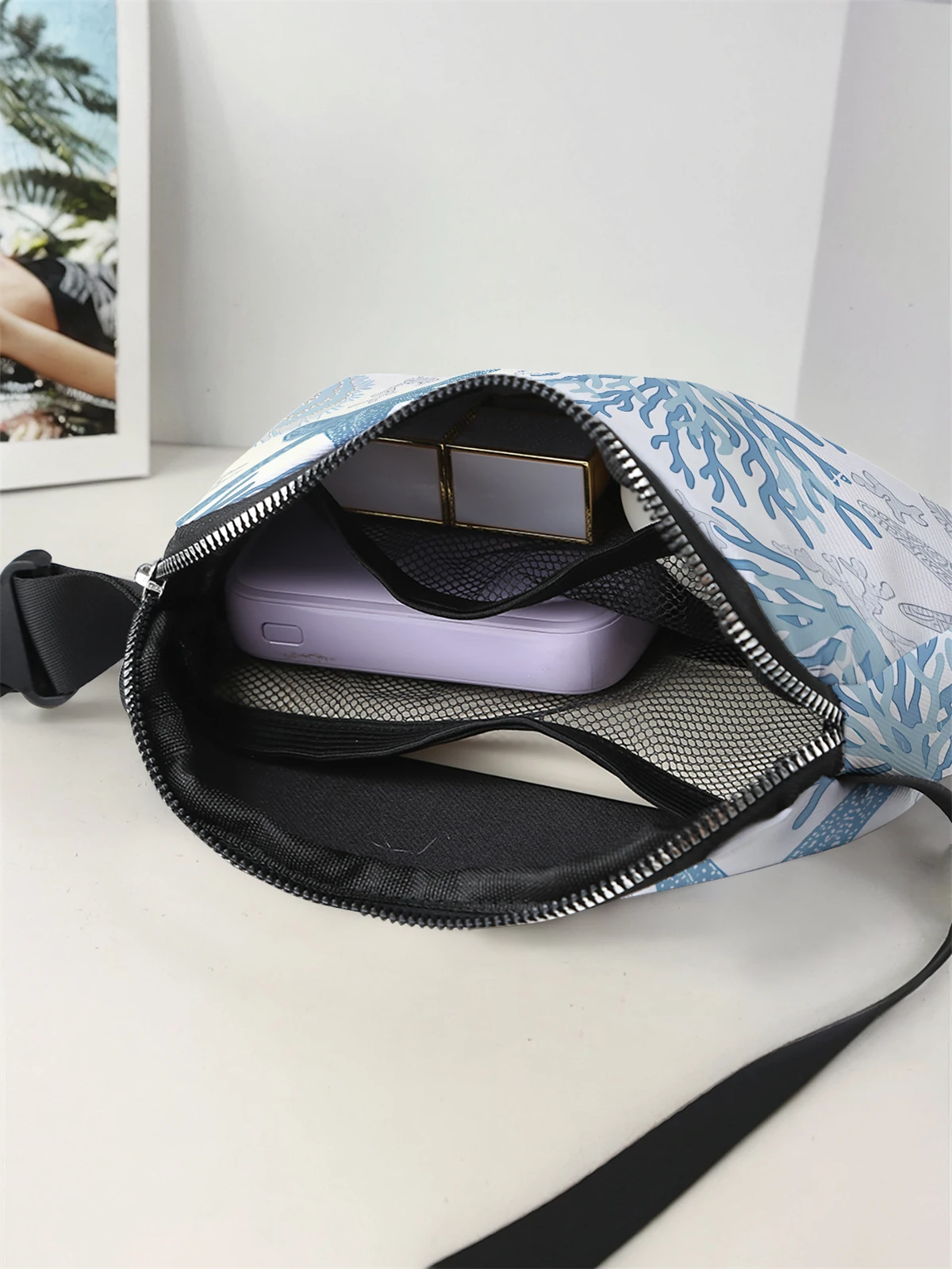 1-piece set, stylish adjustable crossbody bag, neutral sports waist bag, suitable for running