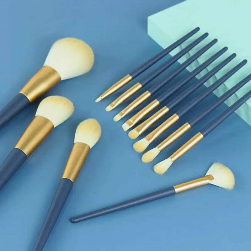 

12Pcs Makeup Brush Set Soft Hair Eye Shadow Foundation Blush Powder Brush Complete Set of Beginner Makeup Tools for Face Beauty