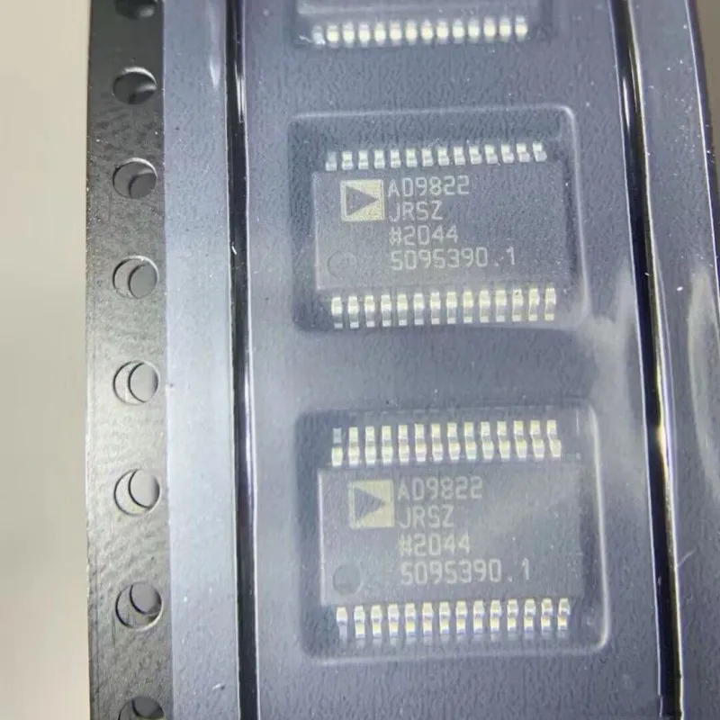 

5pcs/lot AD9822JRSZ AD9822JRS AD9822J AD9822 SSOP28 [SMD]