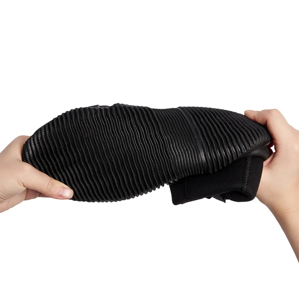 Dive Boots 5mm Neoprene Wetsuit Boots with Side Zipper for Men Women Snorkeling Scuba Diving Summer Water Sports Accessories