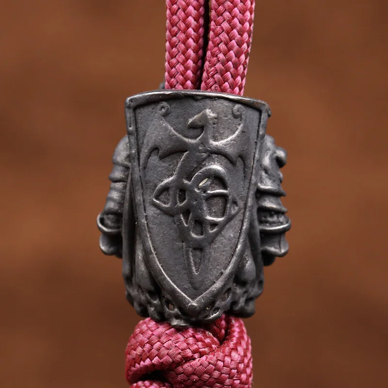 Paracord lanyard pendants Vicissitudes Templar Knight Brass EDC Retro Paracord Knife Beads Crusader Armor Warrior DIY Umbrella Rope Woven Lanyard Pendants