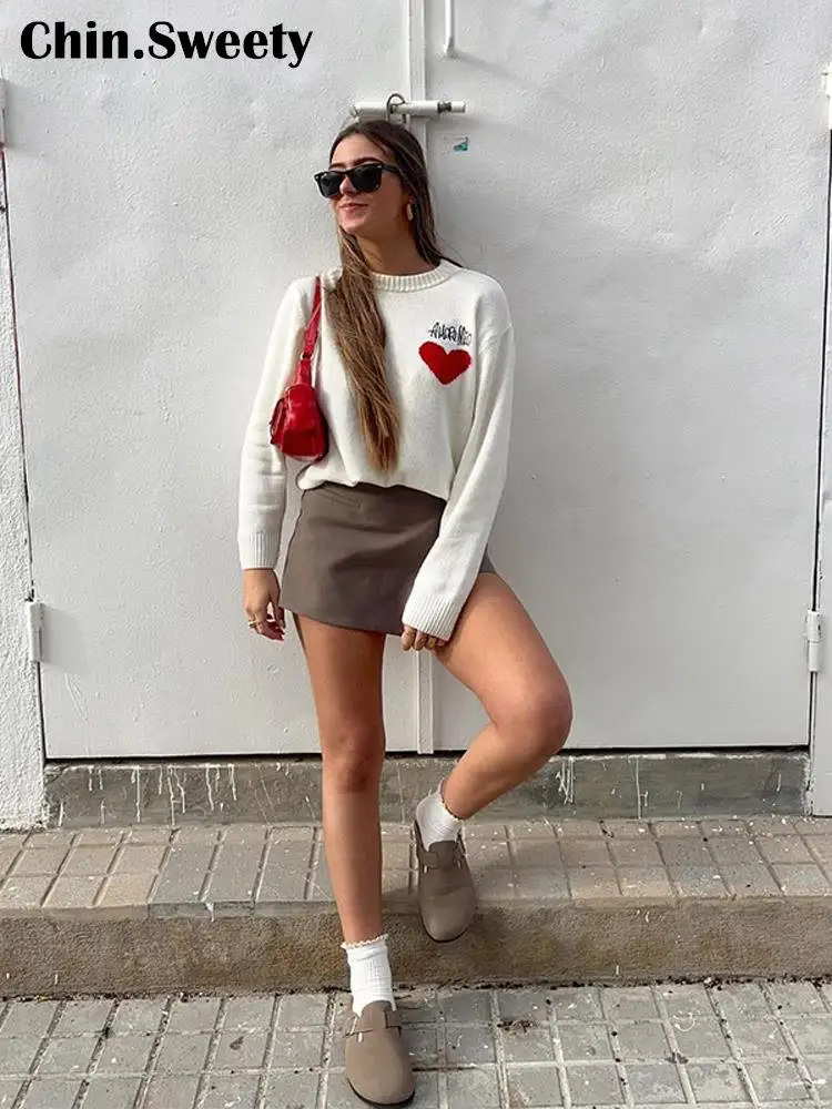 

Knit Sweet Love Embroidery O-neck Sweater Women Fashion Long Sleeve Loose Pullover Winter Female Casual Warm Streetwear Jumper