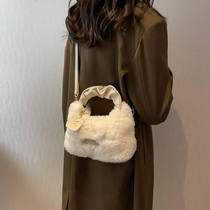 Shoulder Bags Autumn Winter Cute Plush Handbag NEW Simple Casual Sweet Street Fashion Stylish Personality Work Leisure Shopping