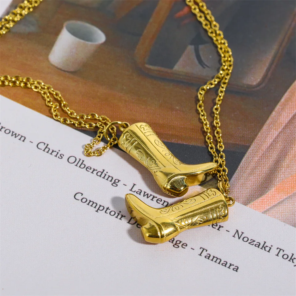 Collana con ciondolo stivali da cowboy occidentali color oro in acciaio inossidabile per catene a maglie da donna Collane con colletto Regali da cowgirl  36