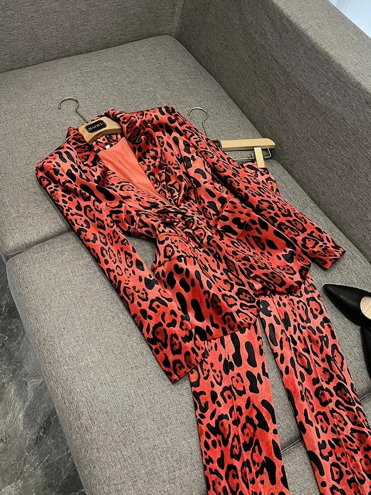 طقم بدلة مخملية بنقشة جلد النمر 2 قطعة