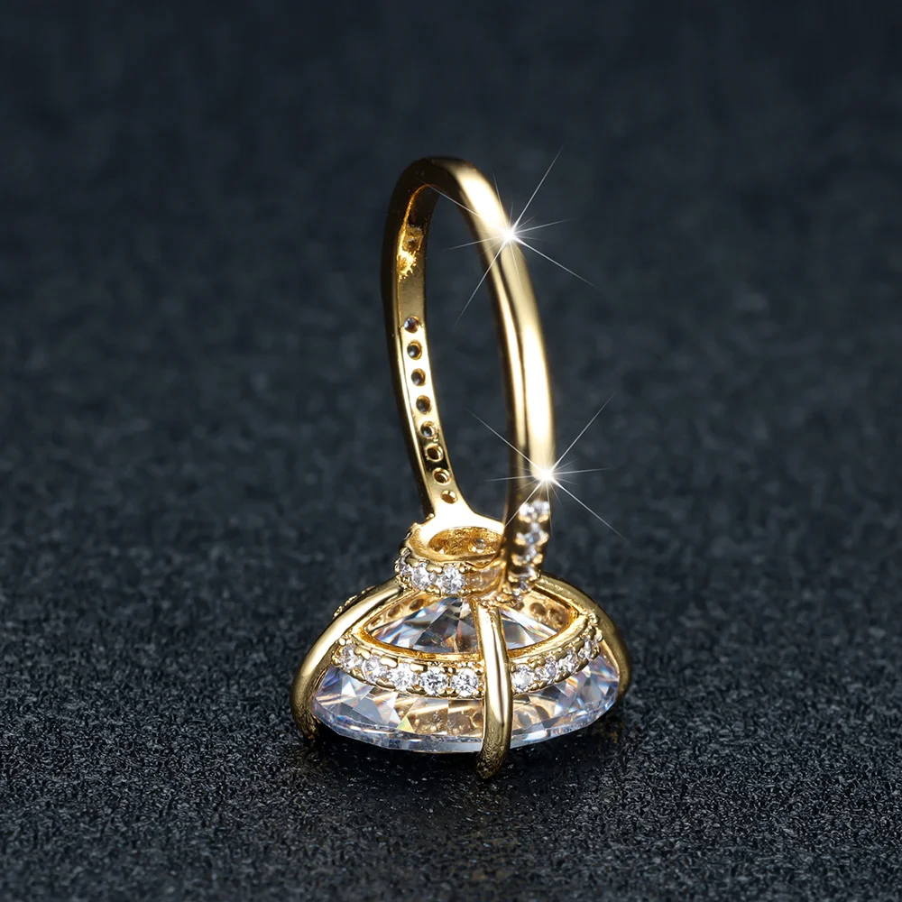 Big Oval Stone 4 Claws White Zircon Engagement Rings For Women Vintage Gold Color Wedding Ring Bridal Jewelry Versatile Gifts