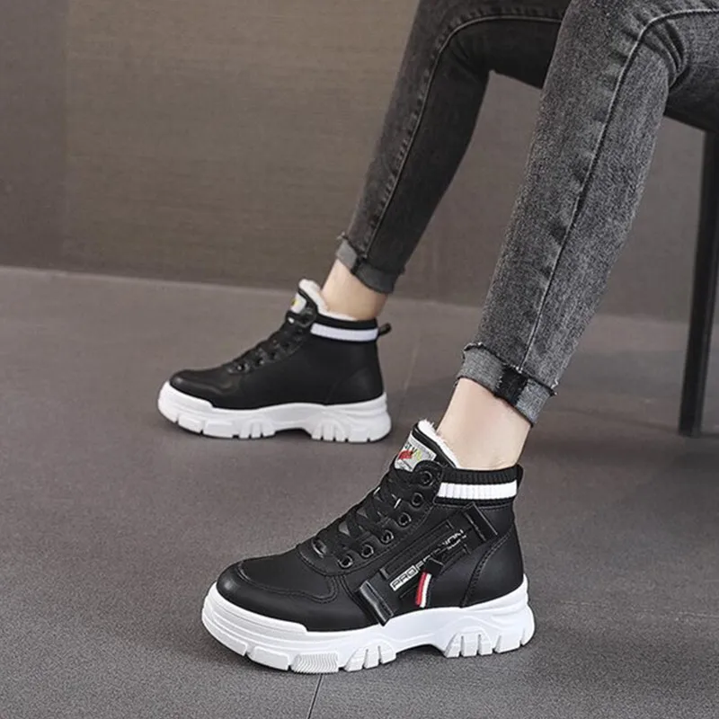 Casual Snow Boots Women Fashion Autumn Winter Soft Leather Ankle Boots New In High Top Platform Shoes Zipper Decor Cotton Shoes 