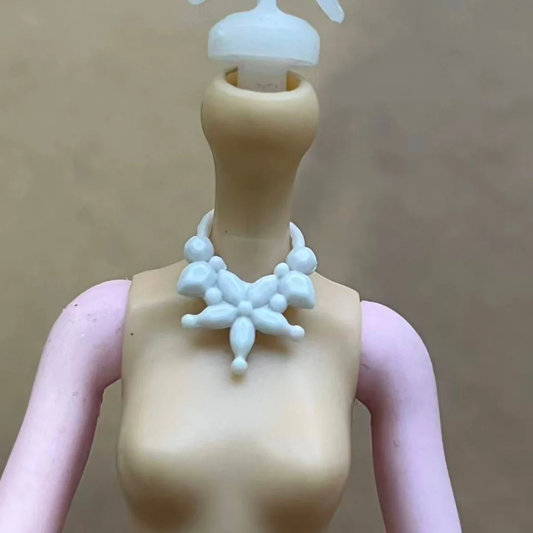 DIY Monster Doll Accessories: Rings, Watches, Necklace, Boots and Hair Clip description 14