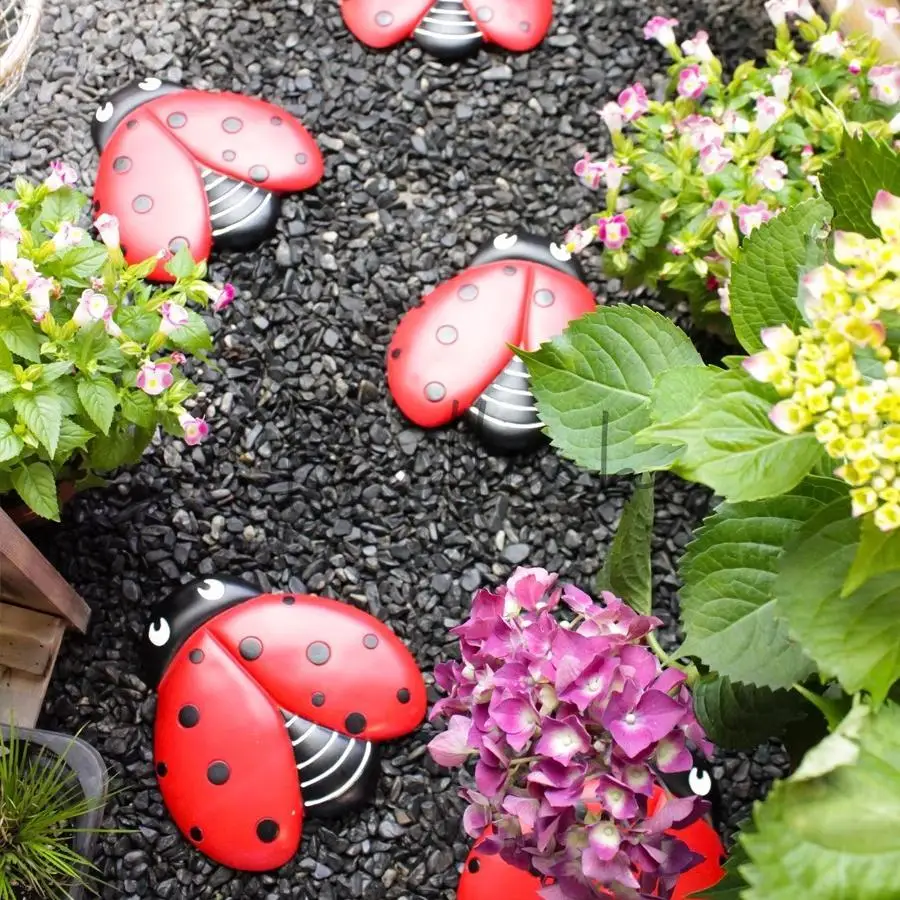 Outdoor villa courtyard sub ladybird stepping stone garden layout paving non-slip stepping stone