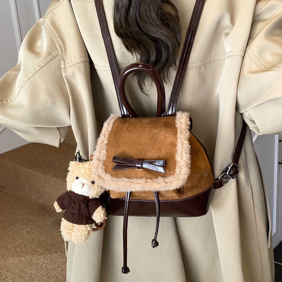 Suede Plush Backpack for Women, Fashionable Niche Design, Student Autumn and Winter School Bag, Korean Style, High-Value Travel Backpack for Shopping and Travel