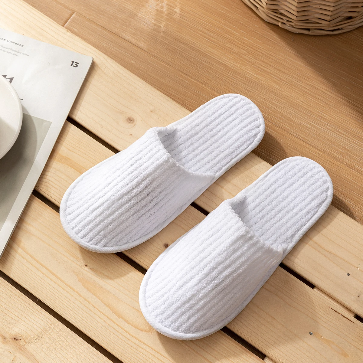 Hotel Slippers Disposable Wholesale Sandals Custom All Inclusive and Open Toe Spa Disposable Slipper for Women with Cheap Price