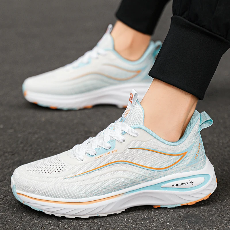 Рисунок 6 - Спортивная обувь для гольфа