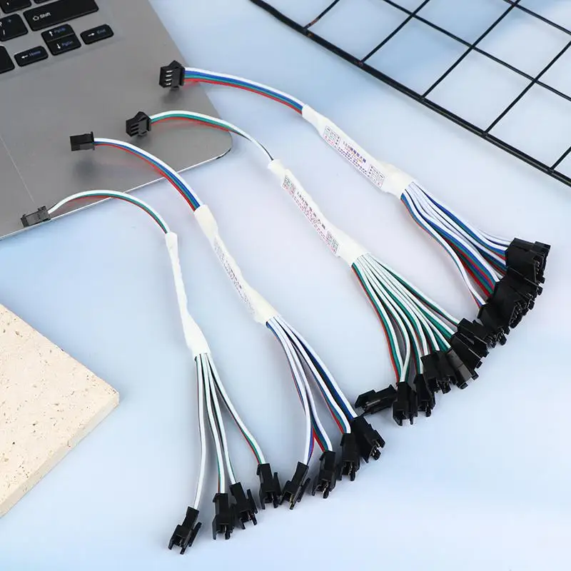 3Pin/4Pin Mini TTL LED Signal Amplifier Repeater Controller 1 to 4/8 Channels for RGB Addressable WS2812B SK6812 LED Strip