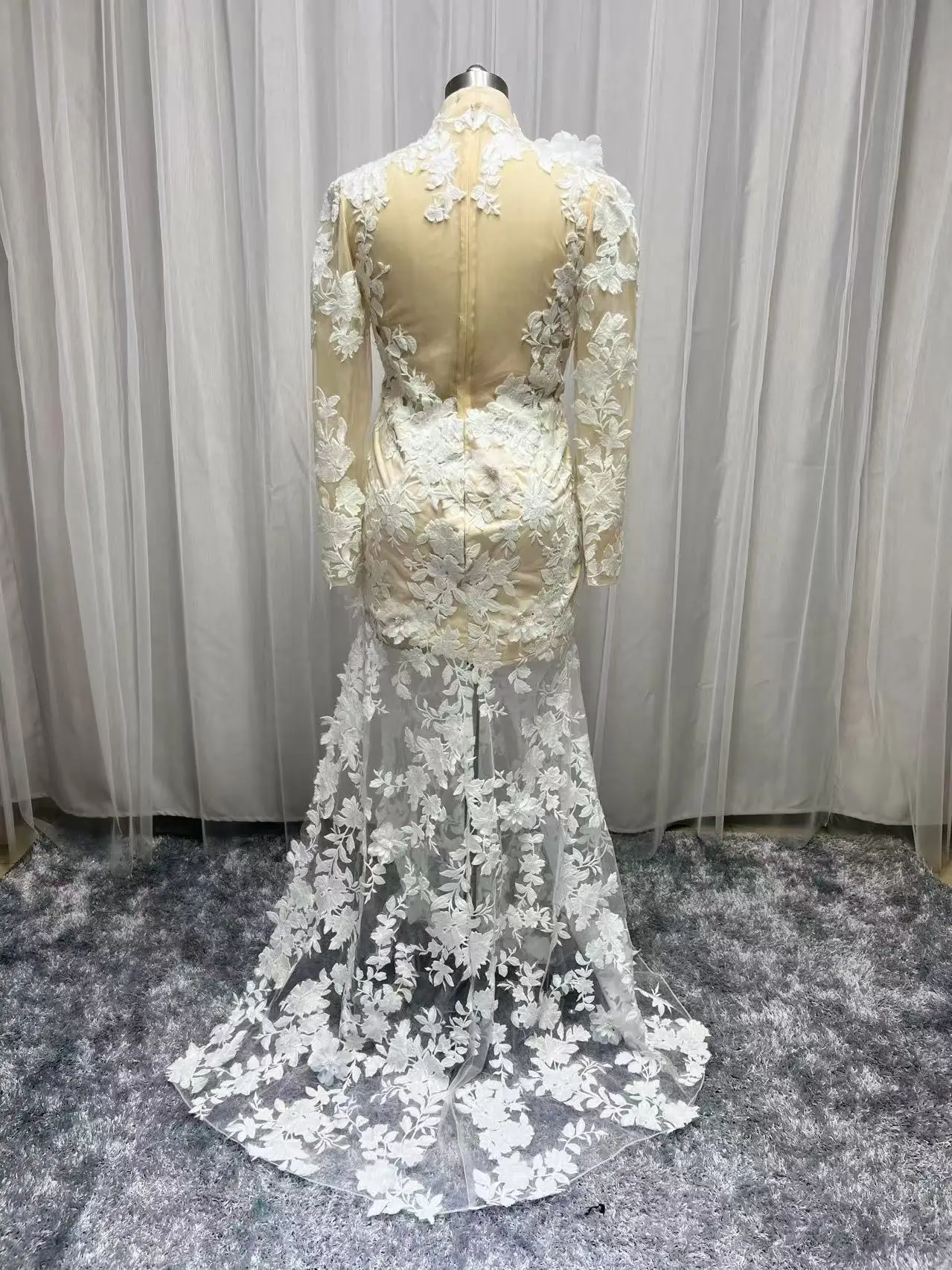 Expensive Mermaid Wedding Dresses Mermaid Wedding Dress With Lace Appliques  & Long Sleeves - Elegant Bridal Gown With Slit Design Western Wedding  Dresses For Bride