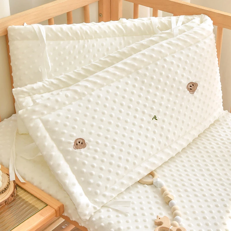 Paraurti per biancheria da letto per neonati morbidi per cartoni animati Paraurti per lettino per neonato 1 pz Paraurti per culla Anti-collisione Paracolpi per biancheria da letto per bambini - immagine 3