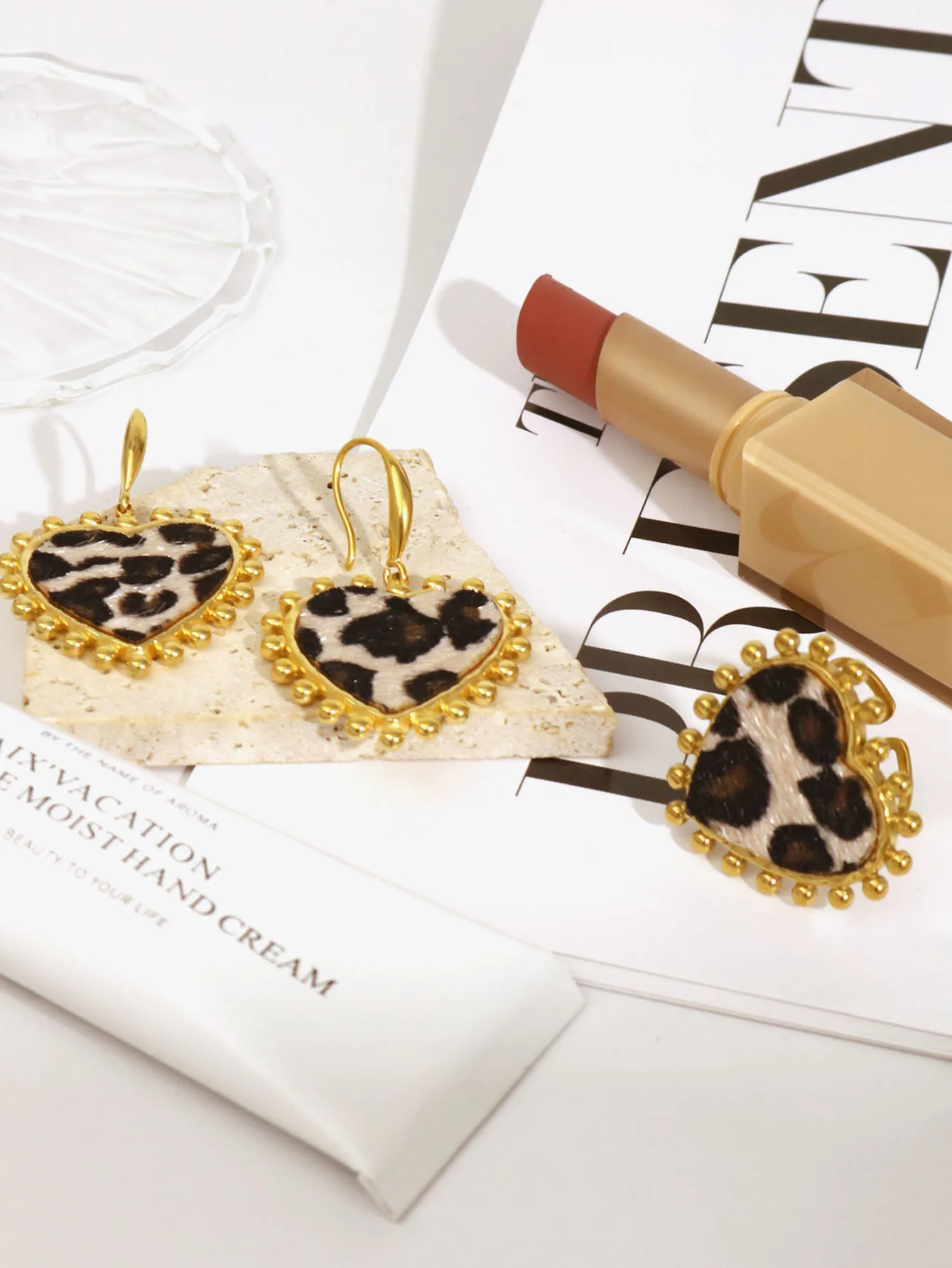 Stainless Steel 18K Gold-Plated Love Horsehair Leopard Print Pendant Stud EarringsMetallic Style Earrings Elegant jewelry Gifts