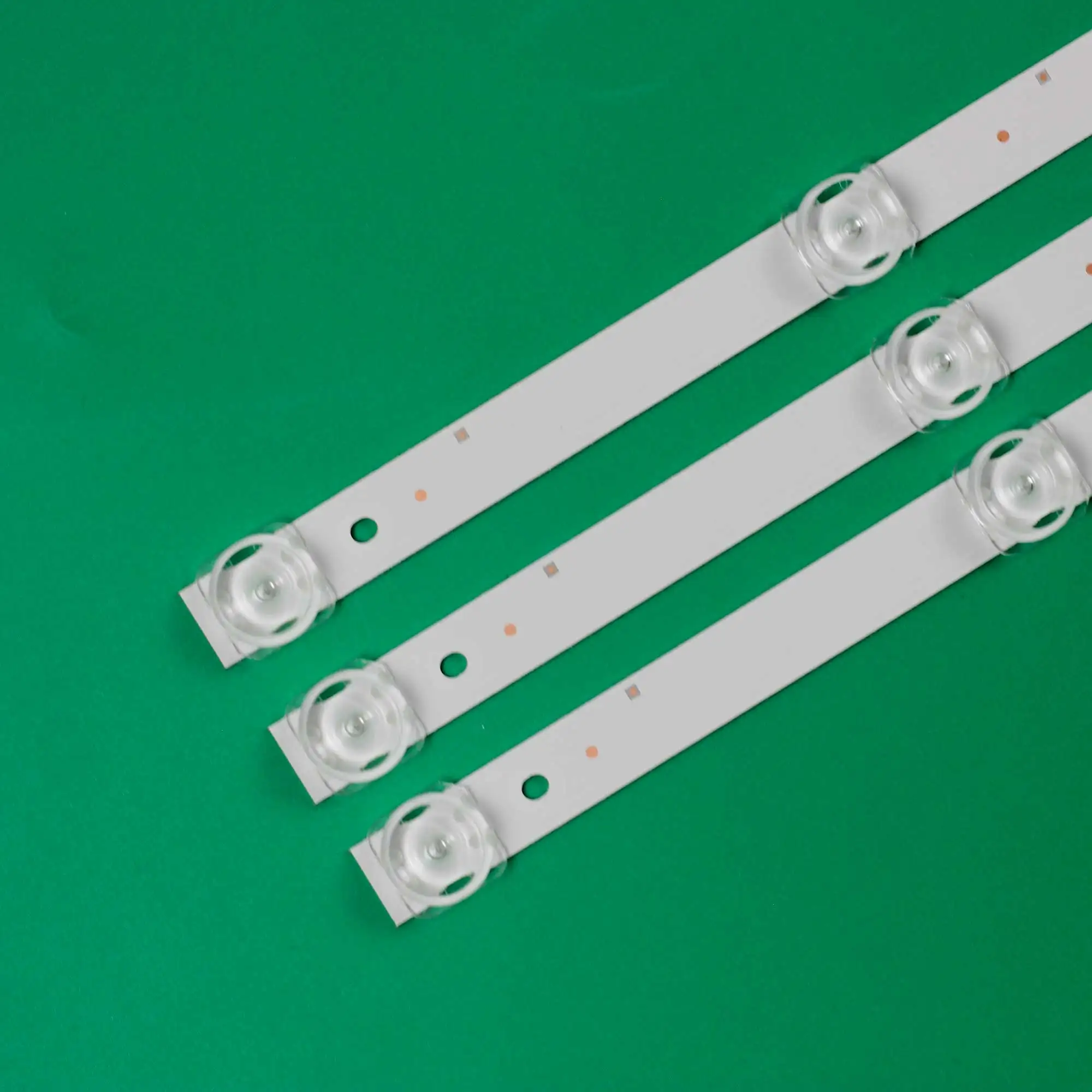 15pcs LED Ʈ Ʈ H39D8000Q M39D7000Q h39d7000g CC02385D671V07 CC02385D671V03 385B 385E20 3X7 7S1P 1910 0D20