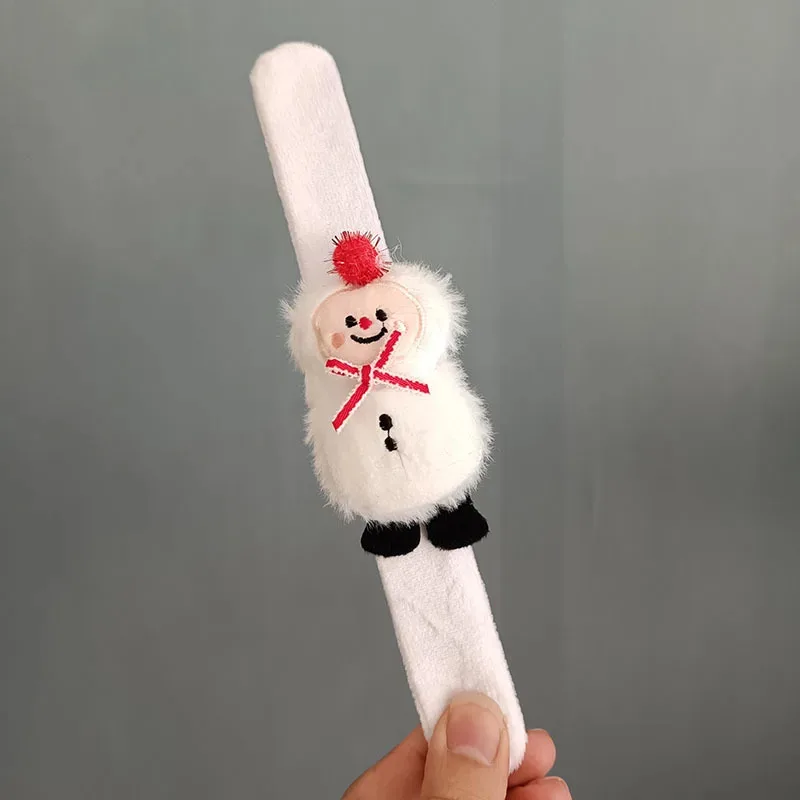 NEW HOT Christmas Clap Bracelet Cartoon Plush Elk Snowman Circle Bracelet For Xmas Children Gift New Year Decor Wrist Band，Games