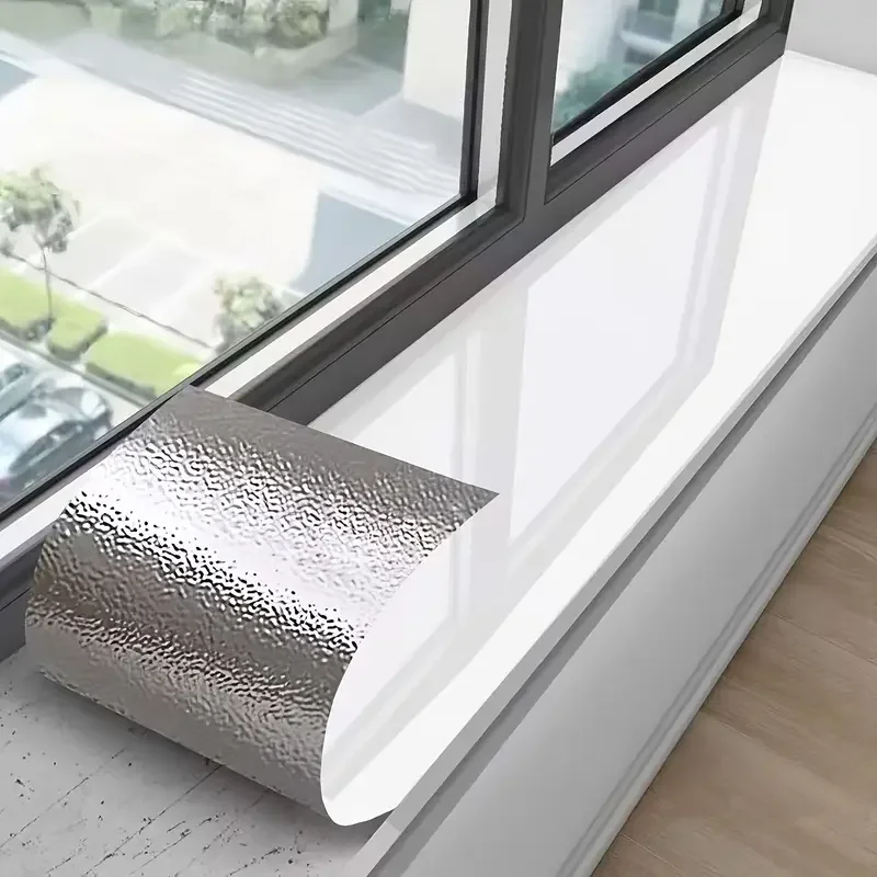 Decorative Self-Adhesive Edge Strips and Wall Stickers for Skirting Boards and Borders