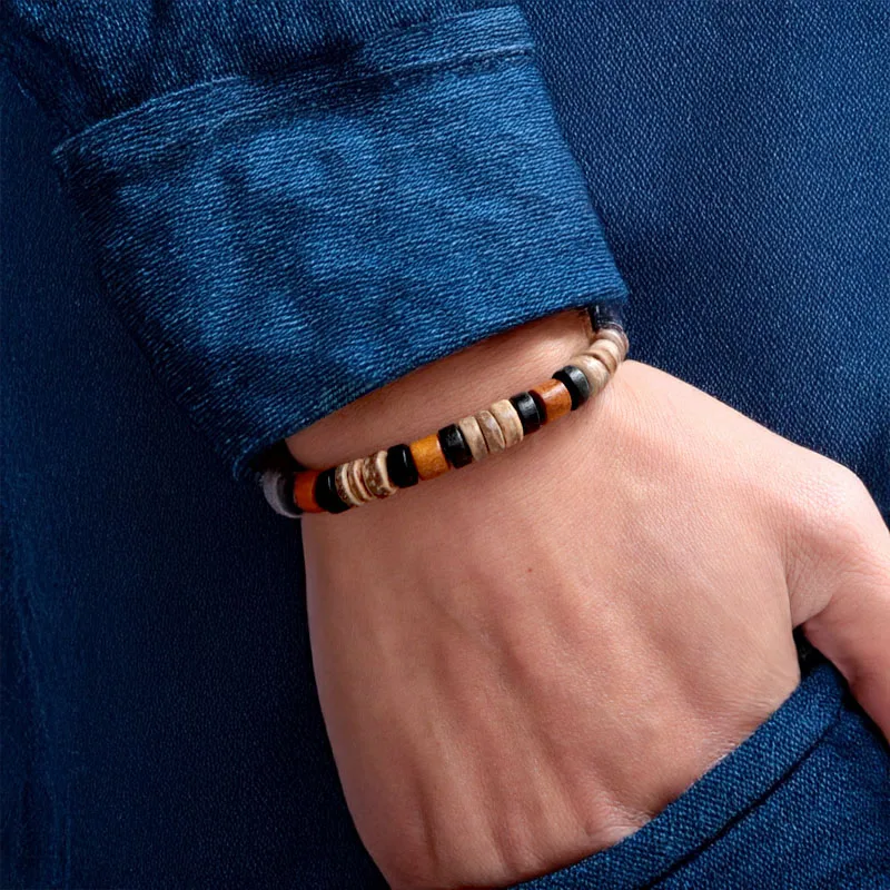 Handmade Coconut Husk Wooden Men Bracelet for Yoga Meditation