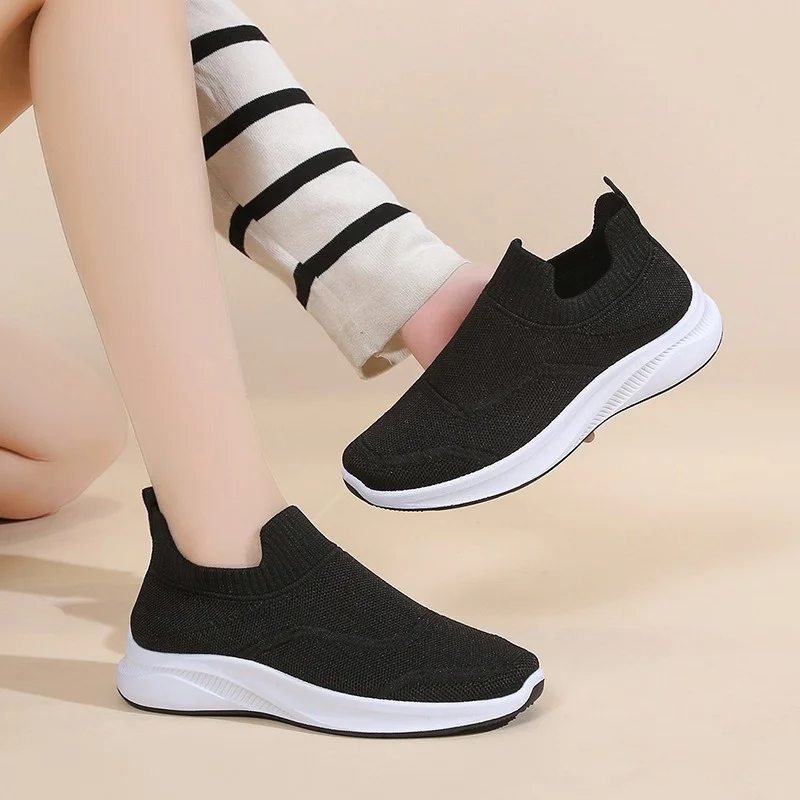 2023 New Sports Shoes Lightweight and Breathable Casual Shoes Women's Tennis Sports Shoes Outdoor Comfort Zapatos