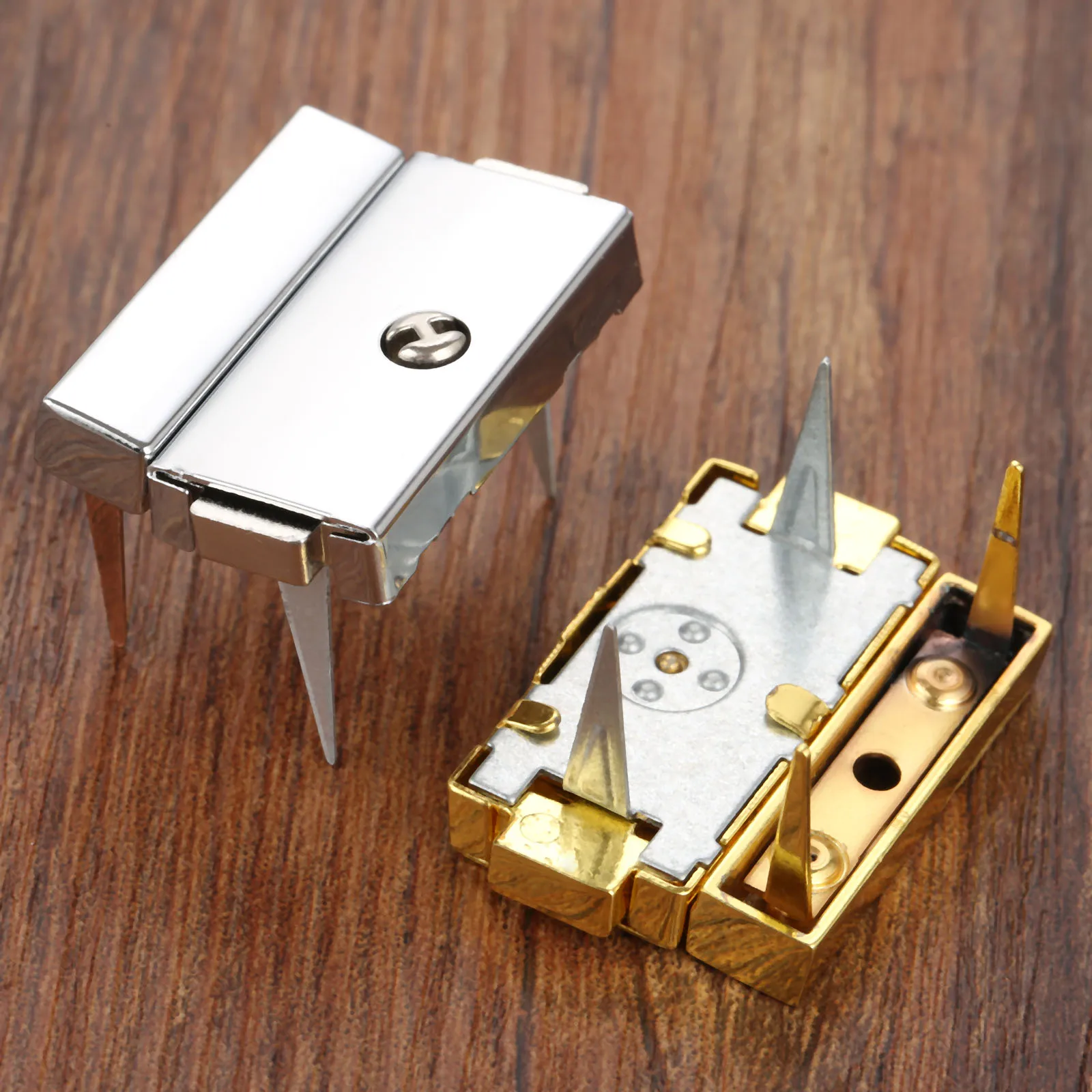 Box Hasps Zinc Alloy Lock Toggle Catch Latches for Jewelry Suitcase Buckle Clip Clasp Vintage Hardware Silver 33*25mm 1PC
