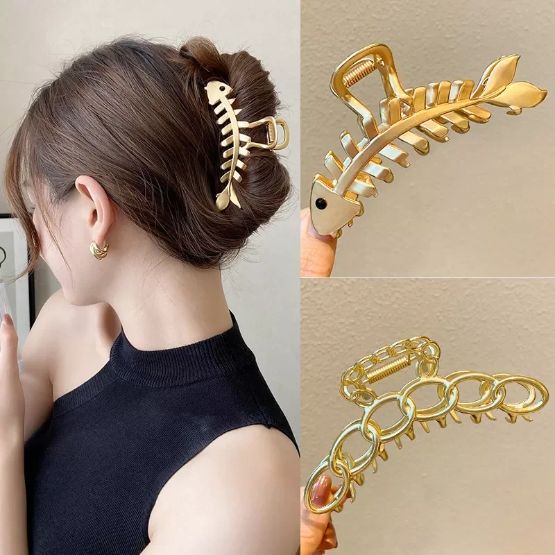 

Geometric Fish Bone Hair Claw Clamps for Women Elegant Metal Hollow Out Hair Claw Clips Headwear Women Hair Accessories
