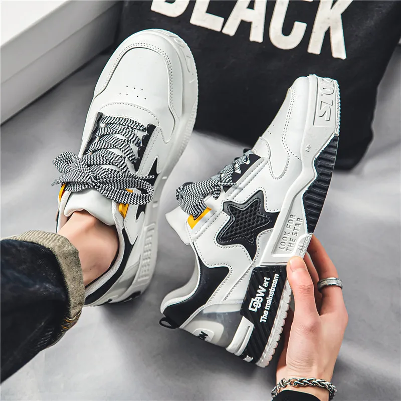 Men Skateboarding Shoes Canvas Thick Bottom Platform Shoes Comfortable