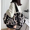 Large Capacity Leopard print Sports Bag for Women Waterproof Yoga Swimming Gym Handbag Fashion Travel Tote Men Luggage Handbags 4