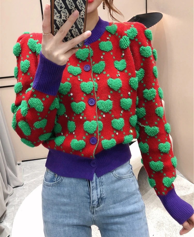 가을과 겨울 2023 새로운 콘트라스트 컬러 짧은 싱글 브레스트 스웨터 니트 카디건 디자인 감각 여성 의류 긴 소매 탑 패션 