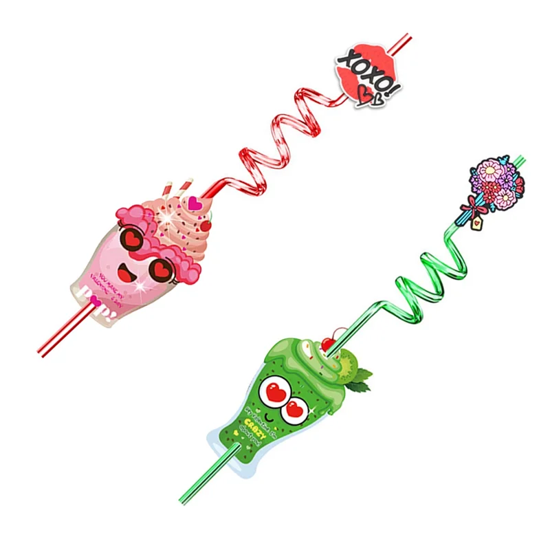 Straws For Children's Valentine's Cards, With Heart-Shaped Bags And Stickers, Are Used For Classroom Exchange.