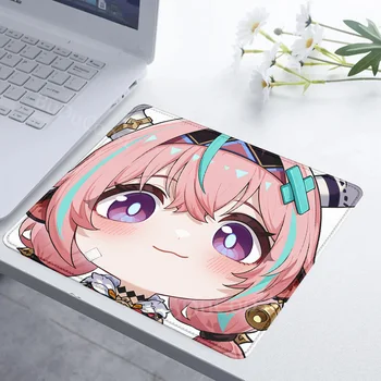 Genshin Impact Goofy ahh testa grande Varesa Giochi da tavolo di piccole dimensioni Dimensioni ridotte Migliore tappetino per mouse da gioco desktop con stampa ad alta definizione