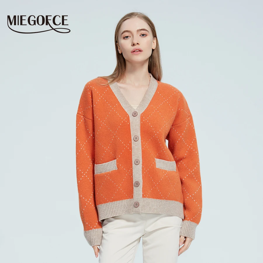 

MIEGOFCE 2024 Autumn/Winter Women Knitted Sweater Patterned Long Sleeve Top Single Breasted Pocket Cardigan Sweater 2021AW015