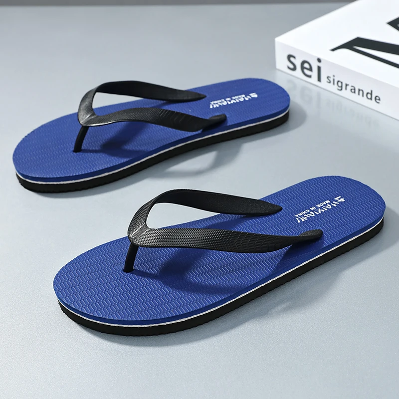 Stylish Comfortable Mens Sandals Thick Soles Anti-skid Features for Summer Wear Flip Flops Shoes Designer Shoes Men