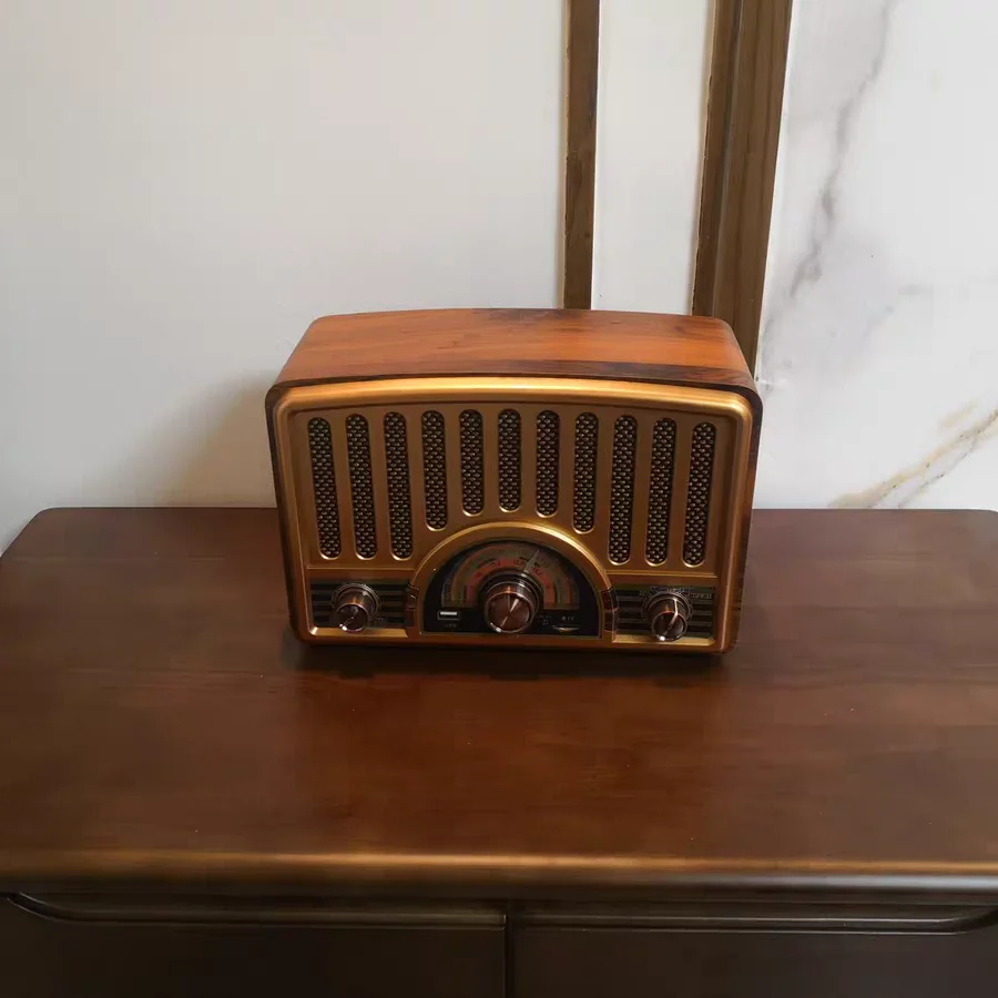  Altavoz Bluetooth retro de radio vintage, radio FM de madera de  cereza Greadio con estilo clásico antiguo, fuerte mejora de bajos, volumen  fuerte, conexión inalámbrica Bluetooth 5.0, tarjeta TF y reproductor