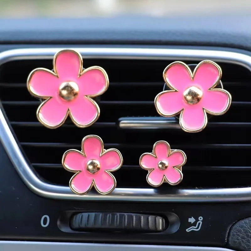 Car Air Freshener 4Pcs/Set Car Outlet Vent Perfume Clips Conditioning Aromatherapy Interior Decoration