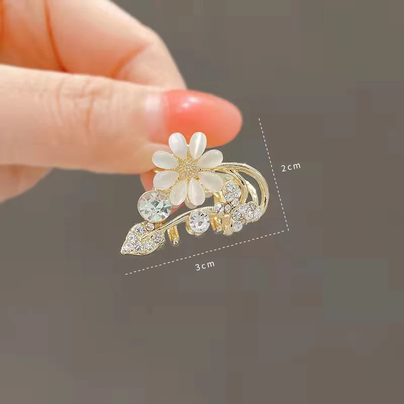 2024 New Alloy Rhinestone Women\'s Crab Hair Clips Shining Opal Side Barrettes Hair Bows Girl Headdress Spring Clip Accessories