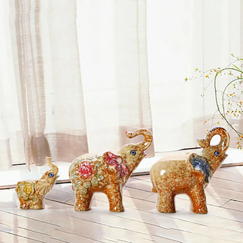 Ceramic animals, attract wealth and fortune like ornaments Home of Three Creative Courtyard Garden, Home Gift