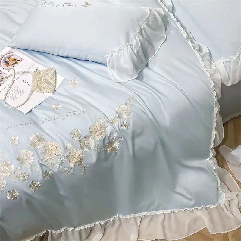 Waliicorners Lace Edge Quilt Duvet Cover Set Bed Linen Pillow Shams 1200TC Egyptian Cotton Silvery Flowers Embroidery Princess Bedding Set 32 Sd0c7d312aa504b01b074ee161a04fa22s