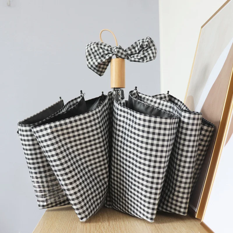 Folding Umbrella with Wooden Handle Small Fresh Vinyl Sun Umbrella Sun Protection Anti-UV Parasol  Literary Love