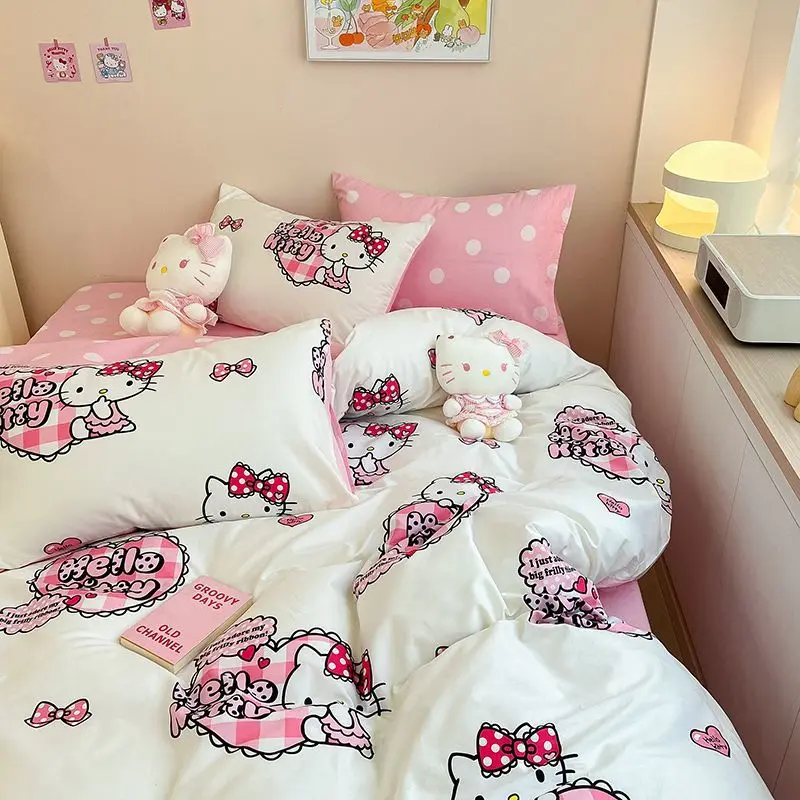 

Kawaii Sanrio, пододеяльник, простыня Hello Kittys, мультяшное милое студенческое общежитие, семейное постельное белье, набор из четырех игрушек для девочек, подарки на день рождения