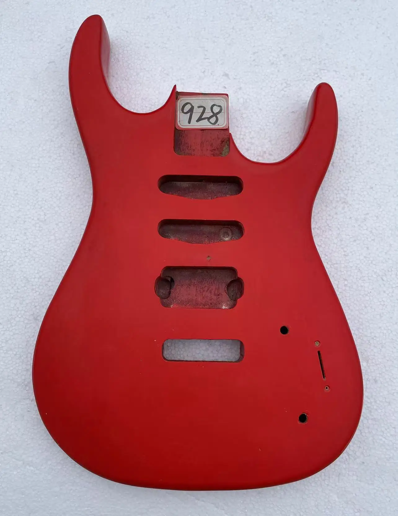 Sd0c9a056a38b4c6aa16f18ebd54c52c9M