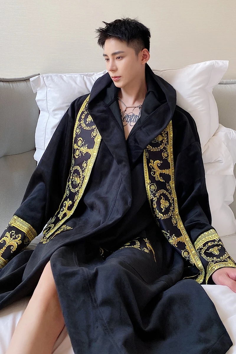 Men Winter Thick Velvet Long Robes Senior Palace Homewear Loose Relax Warm Loungewear Vintage Luxury Desige Soft Bathrobes
