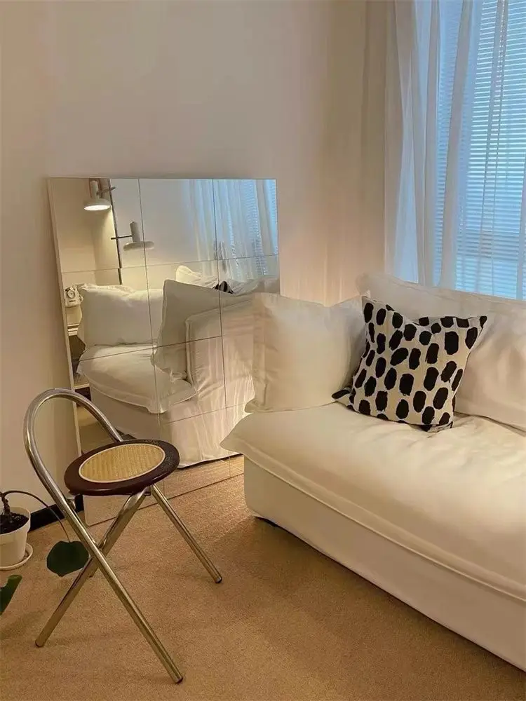 Slide image 01b1d510b0304762b880cffff33c8cdc